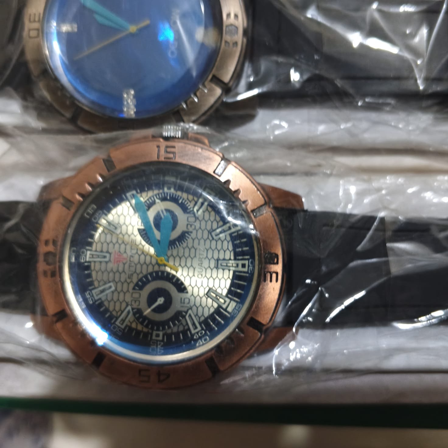 Postif durable watch - Image 2
