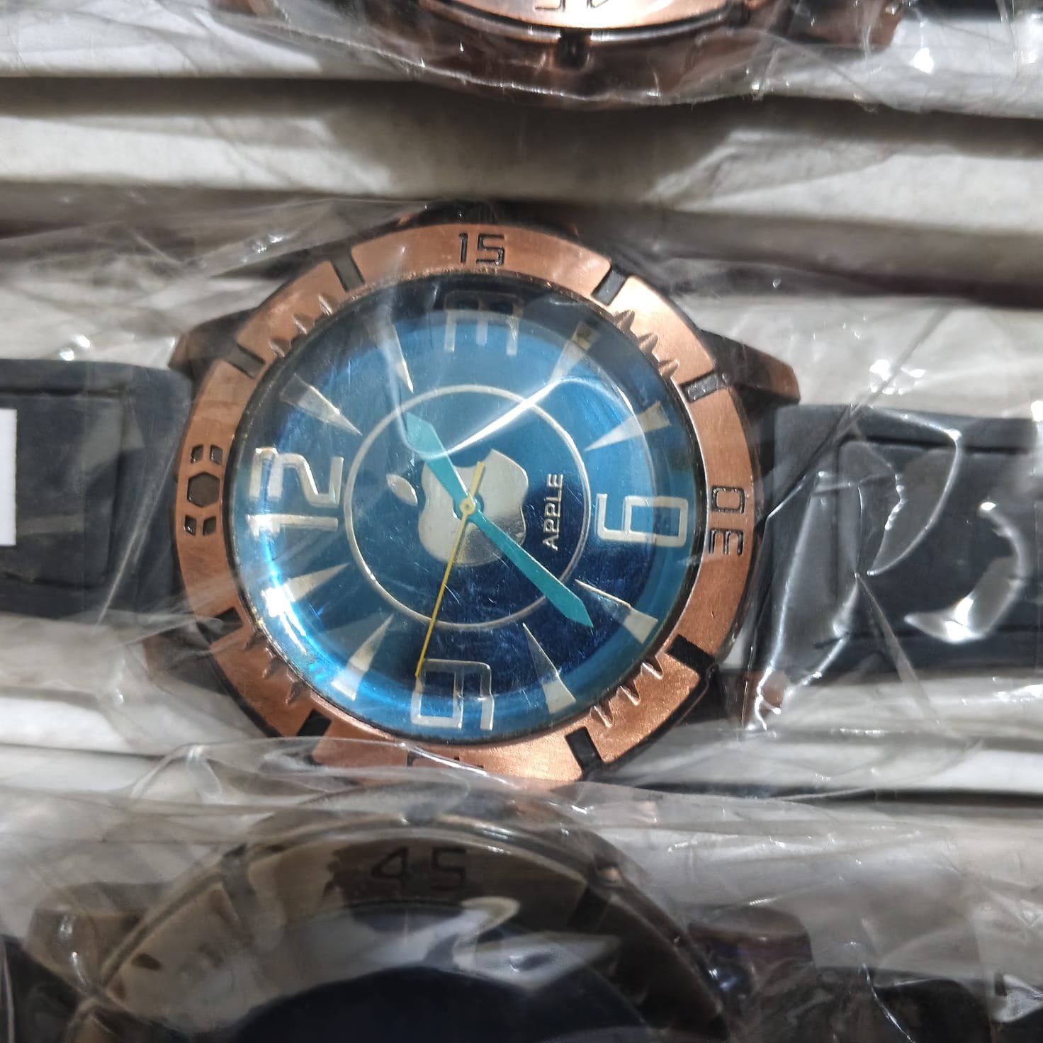 Postif durable watch